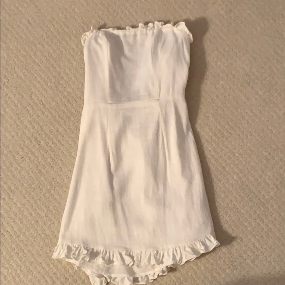 WHITE STRAPLESS DRESS